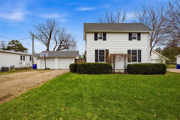 126 C Avenue, Kalona, IA 52247