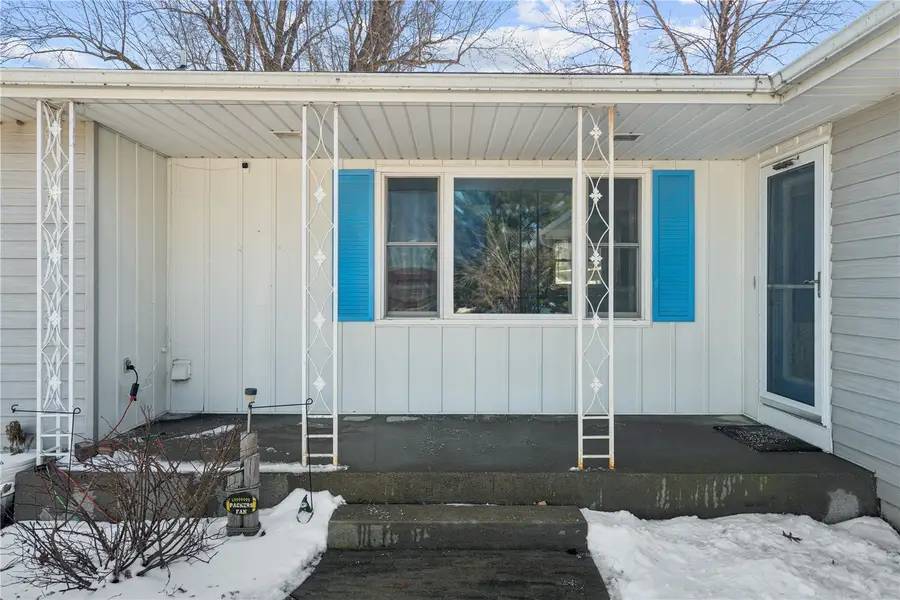 1203 East 3rd Street, Anamosa, IA 52205 - #3