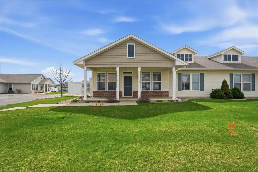 1431 Tower Lane Ne, Cedar Rapids, IA 52402 - #2