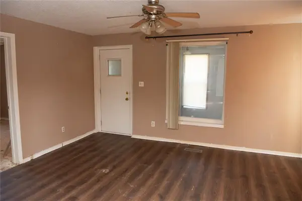 332 Newell Street, Waterloo, IA 50703