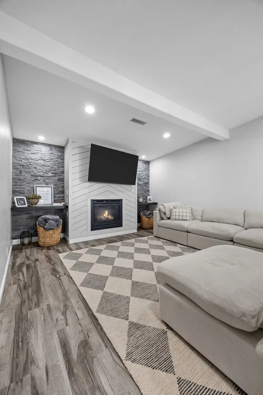 114 N Penn St, Lisbon, IA 52253 - #3