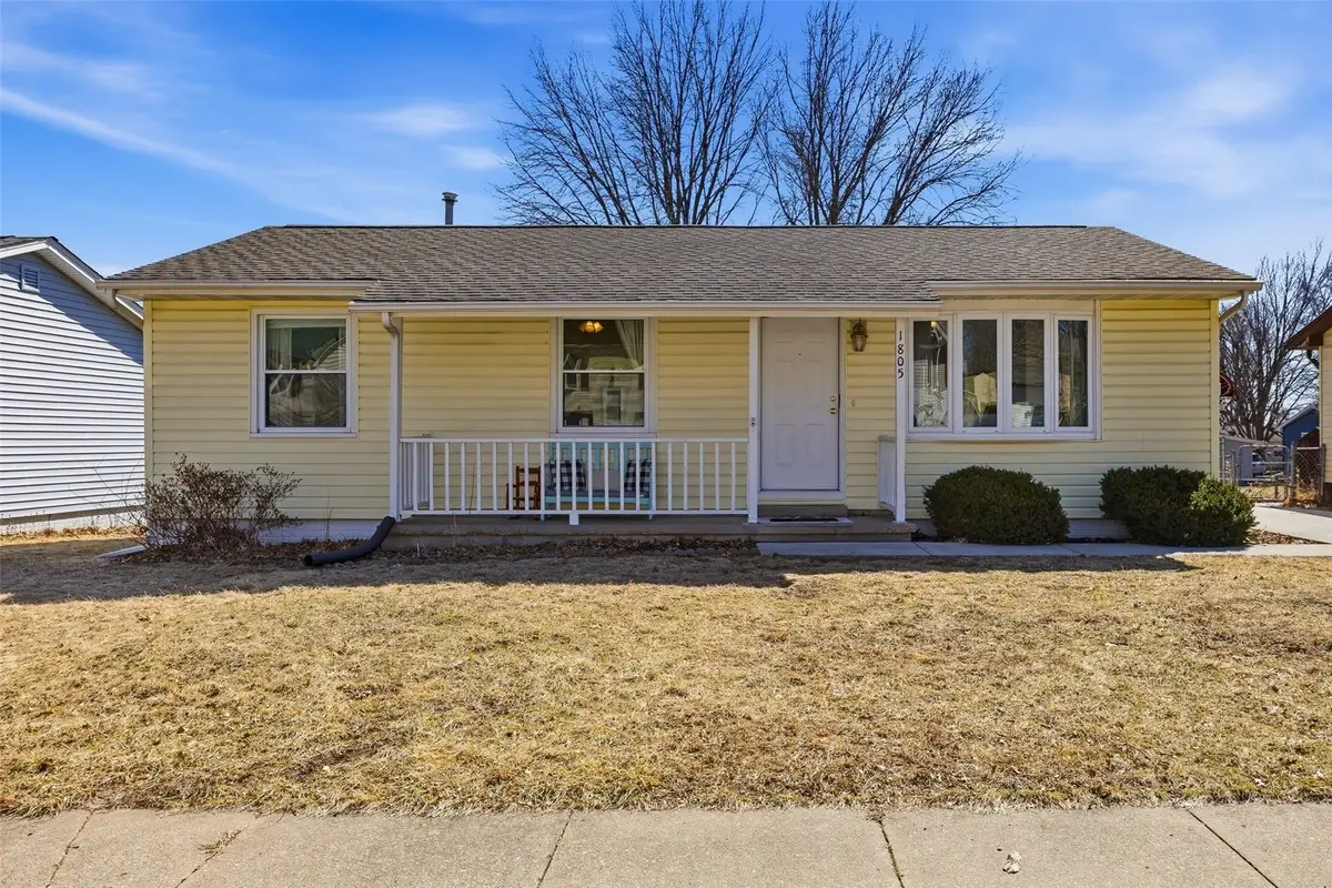1805 Gleason Ave, Iowa City, IA 52240 - #1