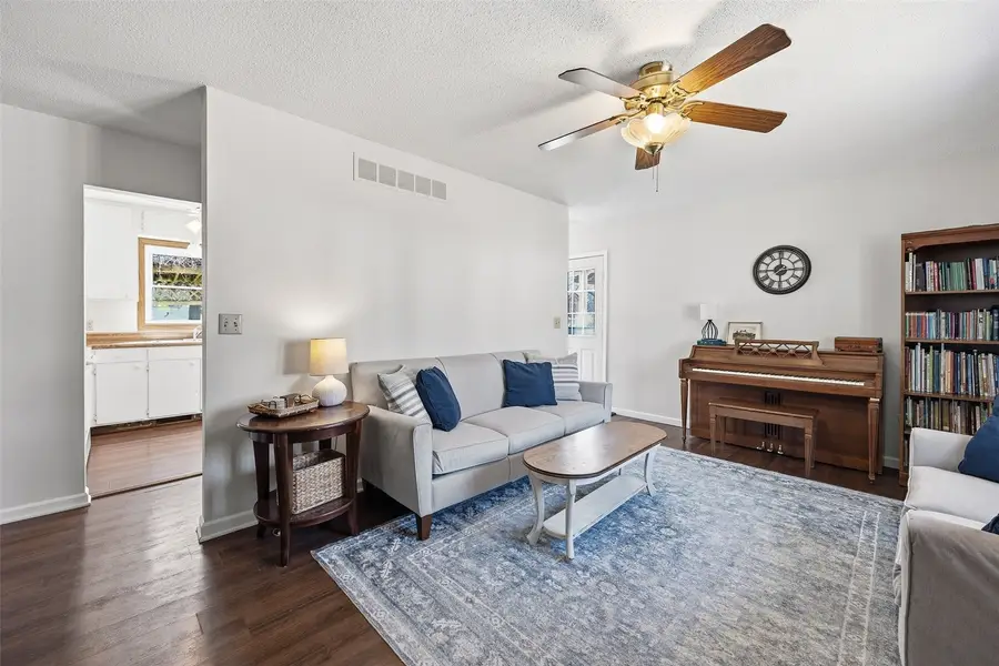 1805 Gleason Ave, Iowa City, IA 52240 - #3