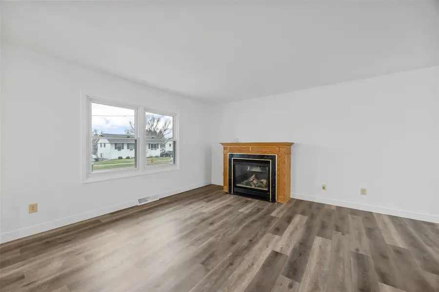 3006 Wayne Ave, Iowa City, IA 52240 - #3