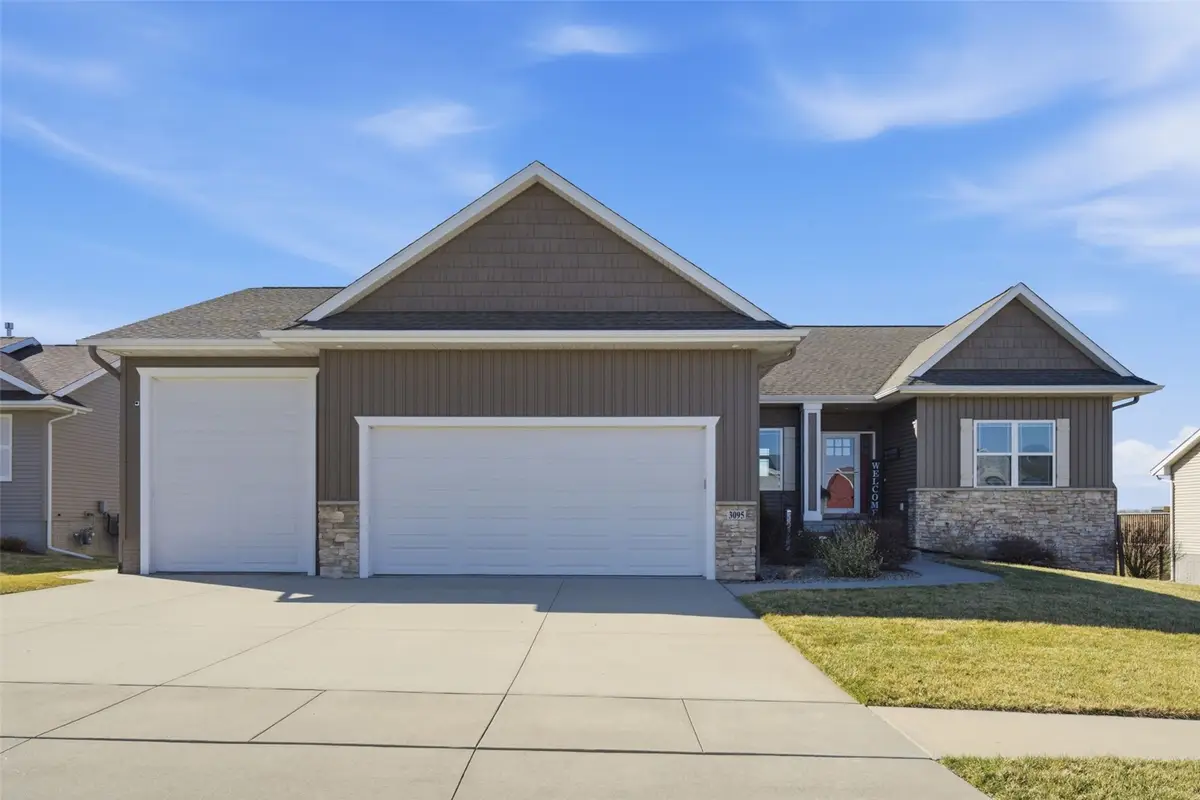 3095 Ridgeview Drive, Ely, IA 52227 - #1
