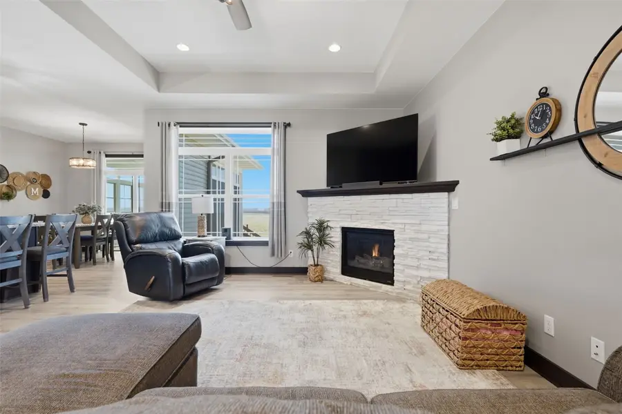 3095 Ridgeview Drive, Ely, IA 52227 - #3