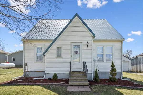 2140 Norwood St, , IA 50669