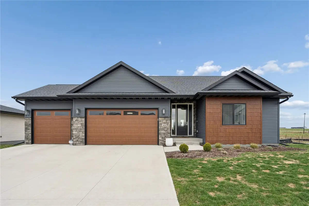 1018 High Ridge Trail, Solon, IA 52333 - #1
