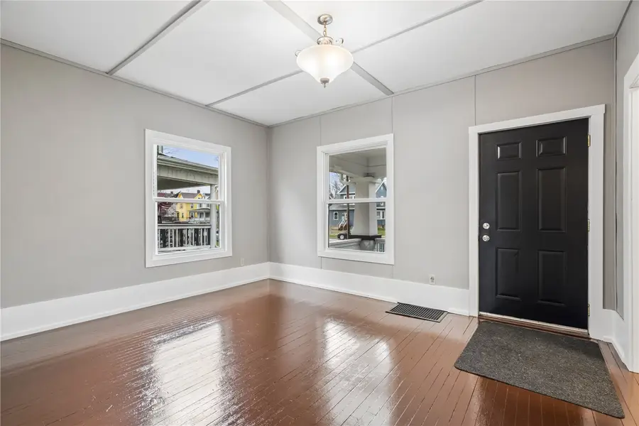 1431 5th Avenue Se, Cedar Rapids, IA 52403 - #3