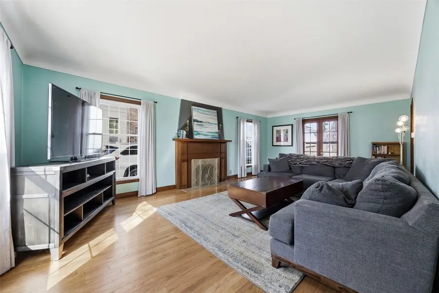 1624 Wildwood Dr Ne, Cedar Rapids, IA 52402 - #2