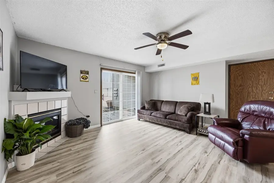 86 Westside Drive #86, Iowa City, IA 52246 - #2