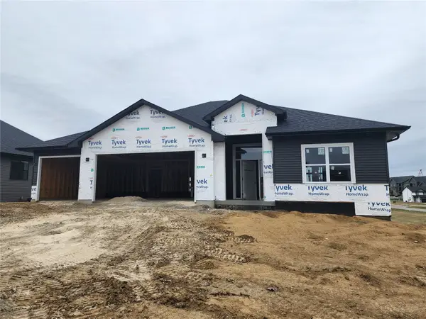 648 Rock Ridge Drive, Tiffin, IA 52340