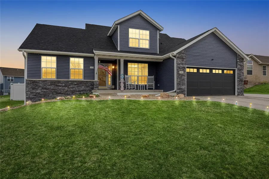 311 Rockhurst Dr Sw, Cedar Rapids, IA 52404 - #2