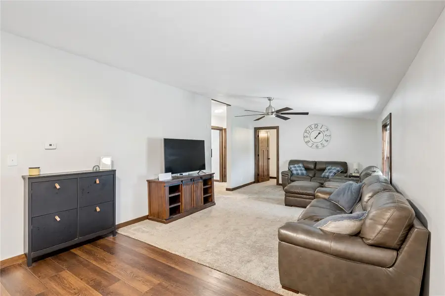 1668 180th St, Nichols, IA 52766 - #3