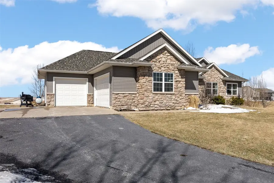 3352 Southridge Drive, Amana, IA 52203 - #3