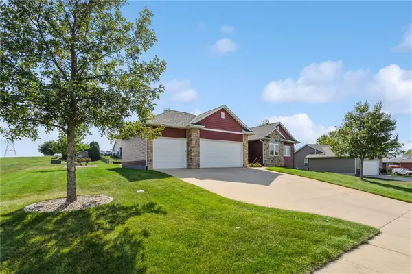 490 Erusha Drive Ne, Walford, IA 52351