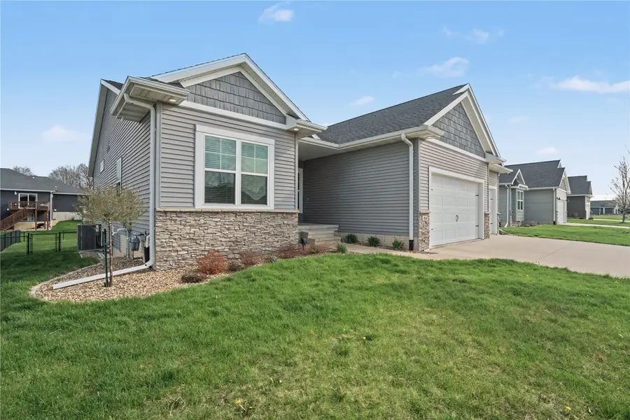 184 Battle Creek Dr, Marion, IA 52302 - #2