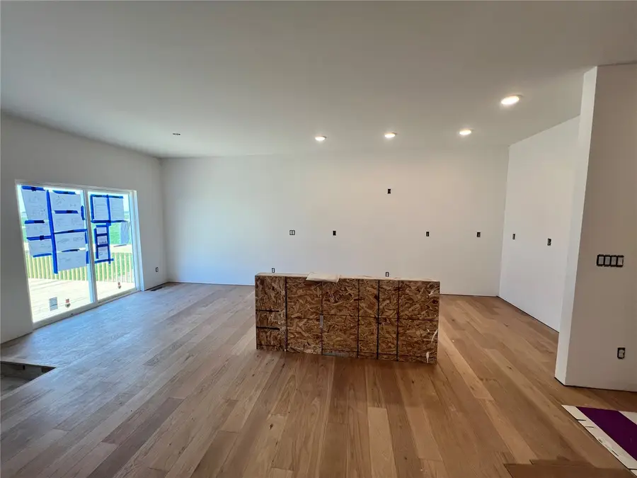 1435 Cardinal Drive, Fairfax, IA 52228 - #3