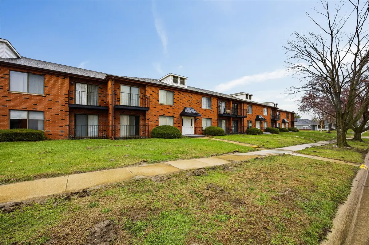 830 Kerry Lane Se #19, Cedar Rapids, IA 52403 - #1