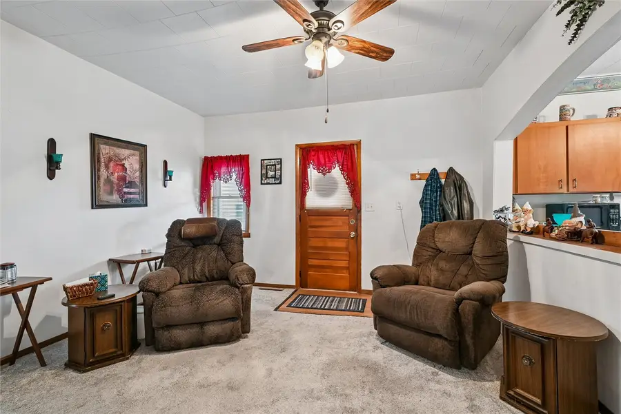 410 Cottage Street Nw, Shellsburg, IA 52332 - #3