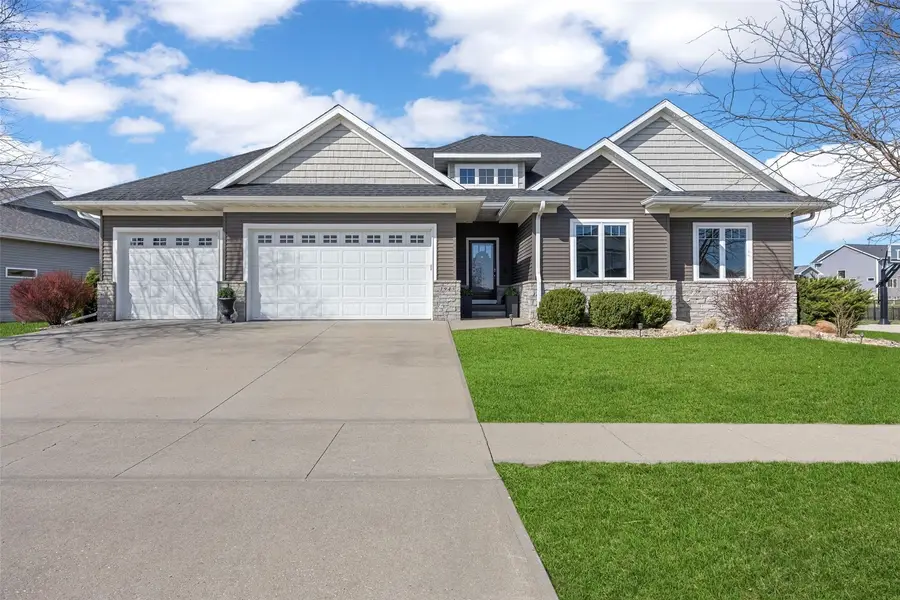 1945 Timber Wolf, North Liberty, IA 52317 - #2