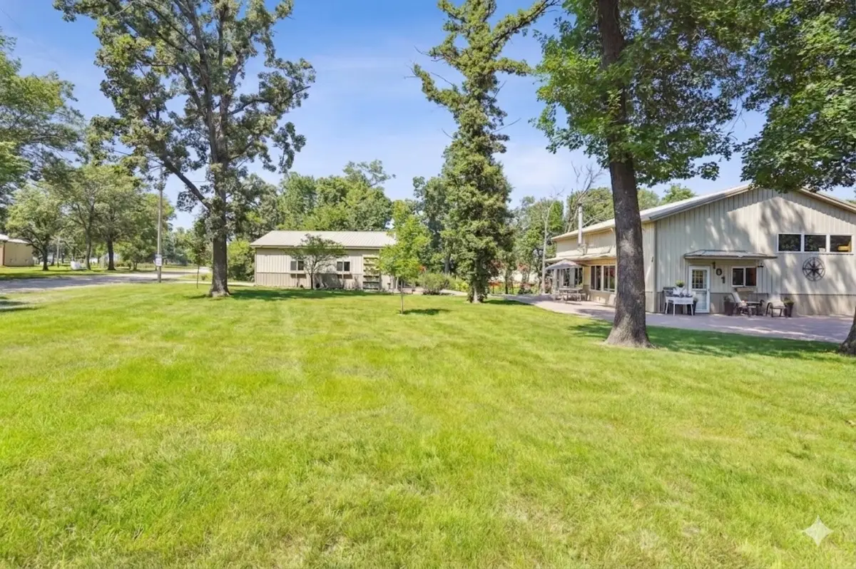 101 Canyon Rd, Montezuma, IA 50171 - #1