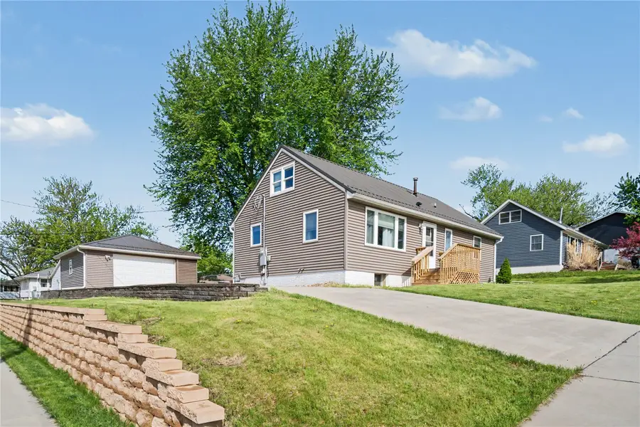 1600 23rd St Nw, Cedar Rapids, IA 52405 - #2