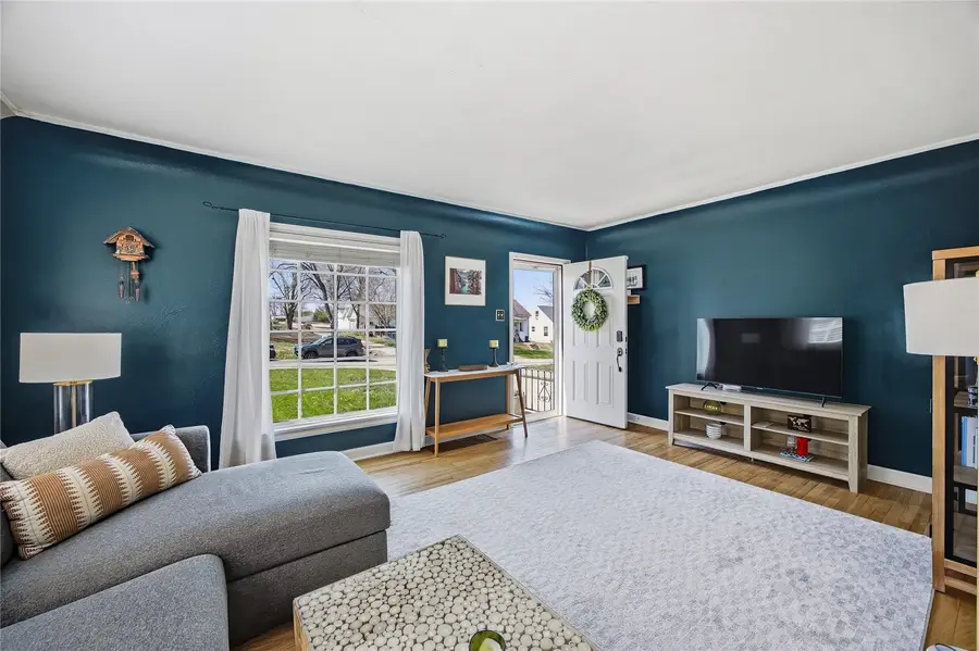 512 19th St Ne, Cedar Rapids, IA 52402 - #3