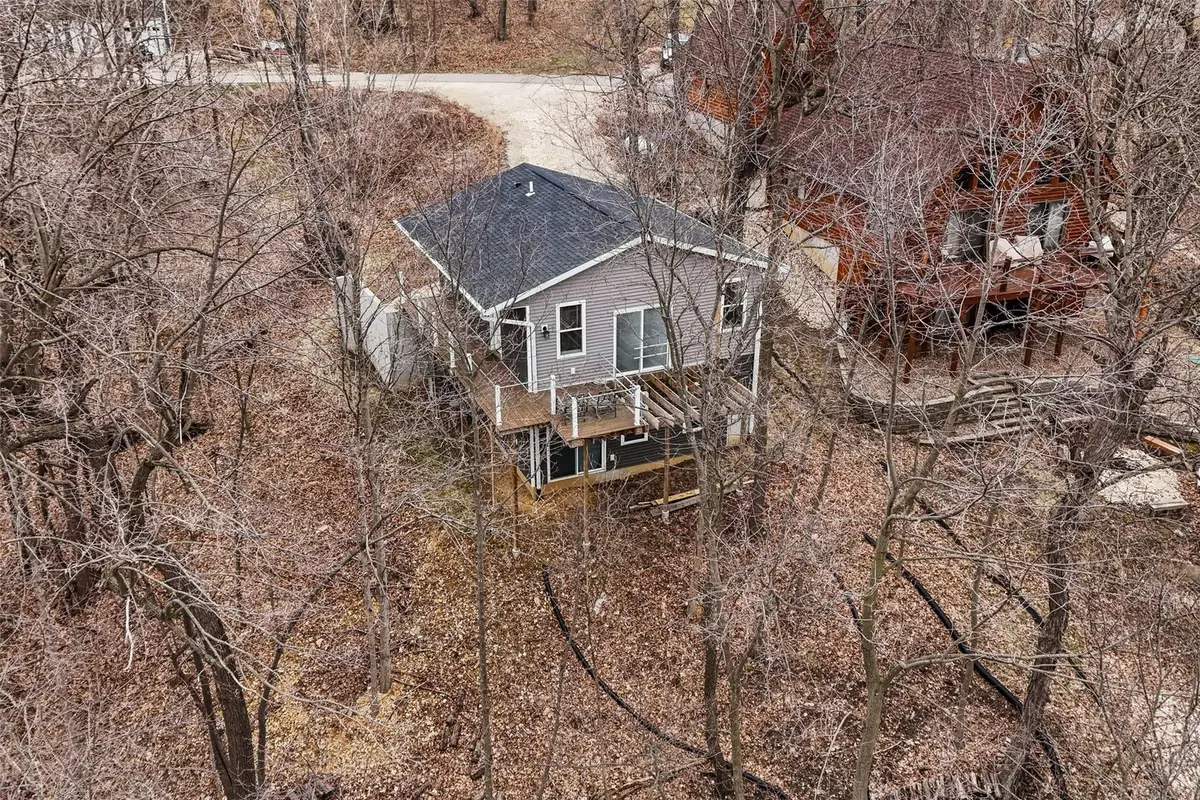 26391 215th Avenue, Delhi, IA 52223 - #1