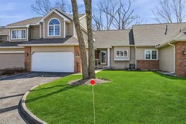 3315 Riverpointe Circle Ne, Cedar Rapids, IA 52411