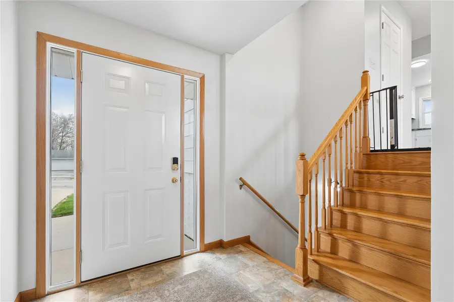 6016 Sharon Ln Nw, Cedar Rapids, IA 52405 - #3
