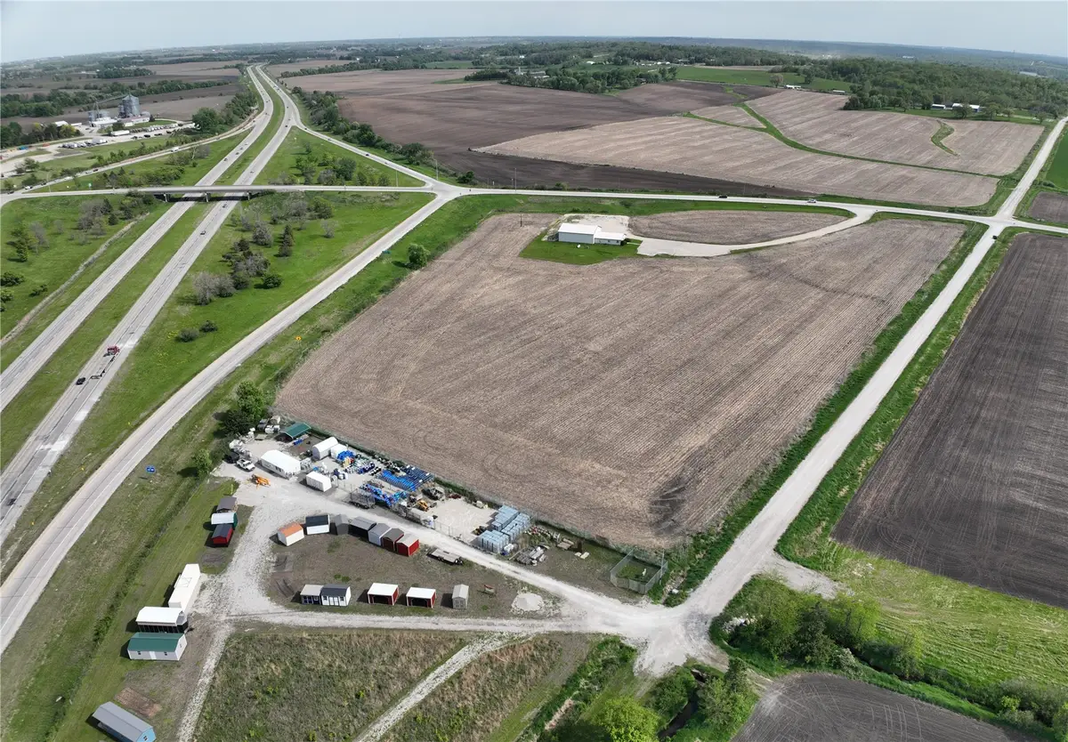 4299 Lewis Access Road, Center Point, IA 52213 - #1