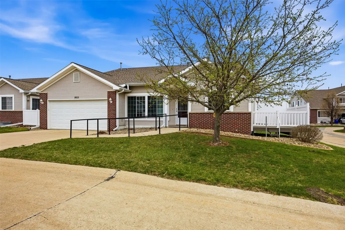 1033 74 Street Ne, Cedar Rapids, IA 52402 - #1