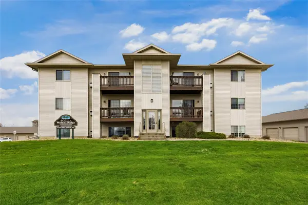 3060 Wilson Avenue Sw #10, Cedar Rapids, IA 52404