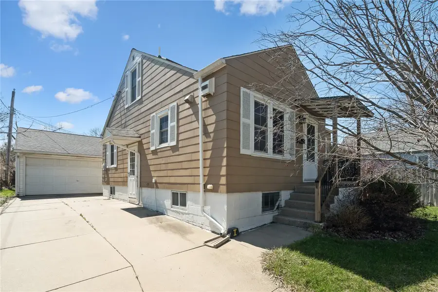 1799 Park Avenue, Marion, IA 52302 - #2