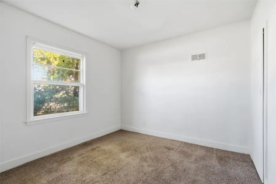 3109/3111/3113/3115 12th Avenue Sw, Cedar Rapids, IA 52404 - #3