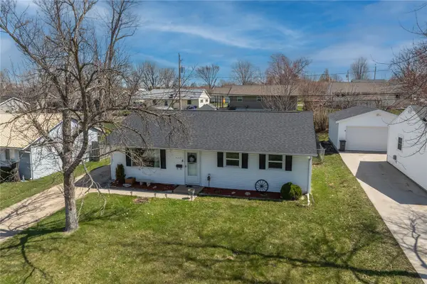 4232 Sherman Street Ne, Cedar Rapids, IA 52402