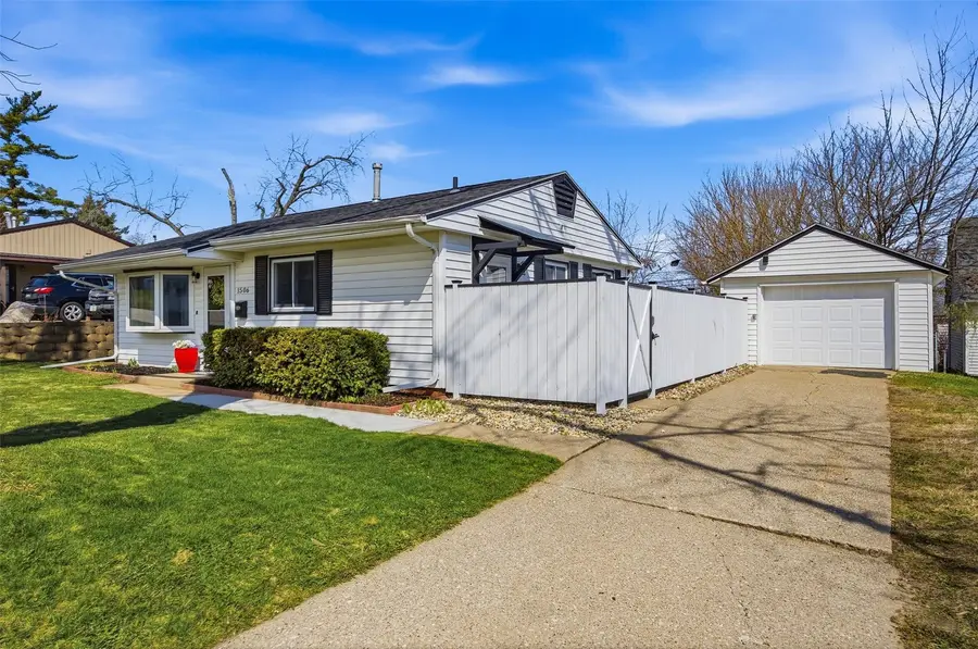 1506 13th Avenue Sw, Cedar Rapids, IA 52404 - #2