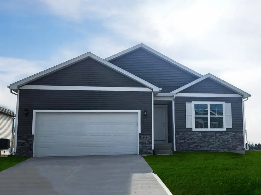 32 Verbena Lane Sw, Cedar Rapids, IA 52404 - #1