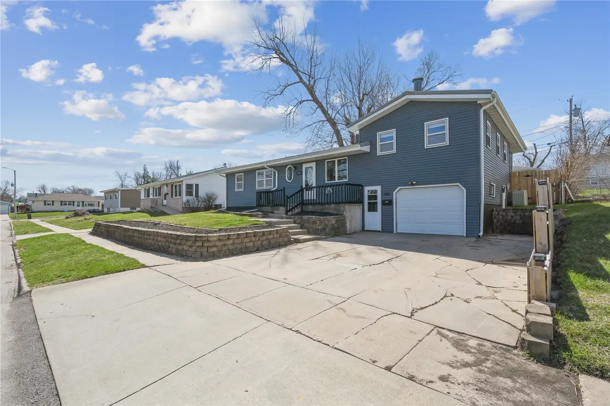 2545 23rd Ave, Marion, IA 52302 - #1
