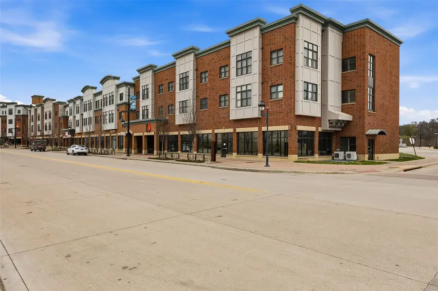 847 Quarry Rd #303, Coralville, IA 52241 - #3
