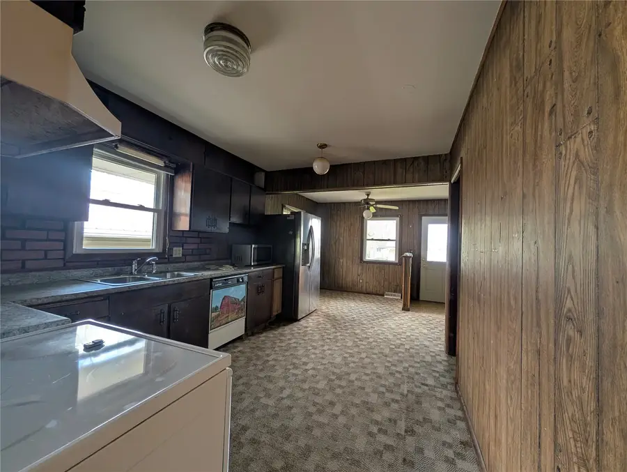 217 2nd Street Sw, Swisher, IA 52338 - #3