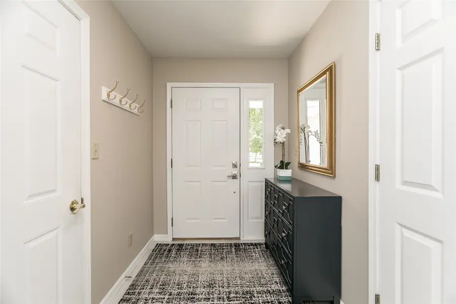 415 First Avenue Sw #B, Mount Vernon, IA 52314 - #2