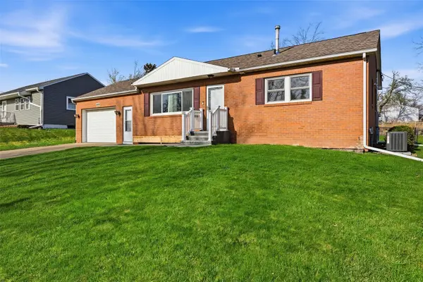 1009 Harold Drive Se, Cedar Rapids, IA 52403