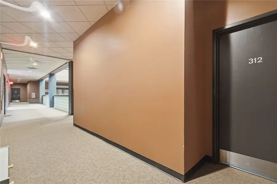 905 3rd Street Se #312, Cedar Rapids, IA 52401 - #3