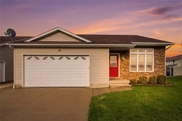 718 Dakota Street, Anamosa, IA 52205