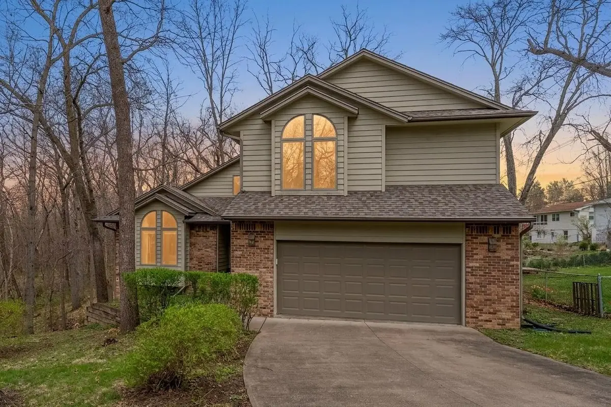 24 Samuel Drive, Iowa City, IA 52245 - #1