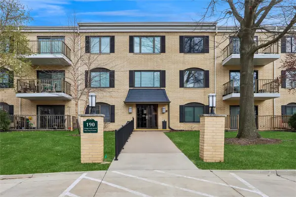 190 Cottage Grove Avenue Se #224, Cedar Rapids, IA 52403