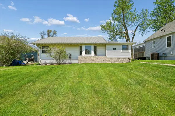 329 2nd Street, Atkins, IA 52206