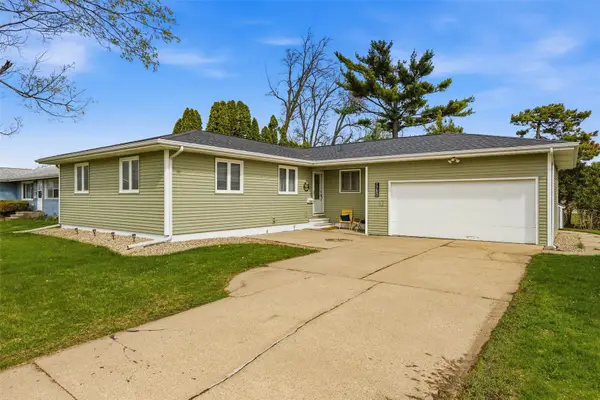 1780 25th Avenue, Marion, IA 52302